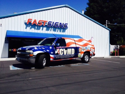 Vehicle Graphics Photo